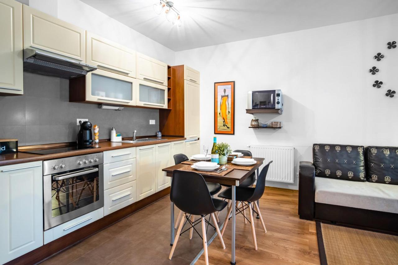 Mf Villa Azur Wellness Apartment Siófok Esterno foto